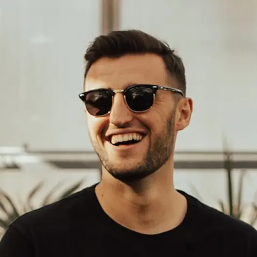 Taras