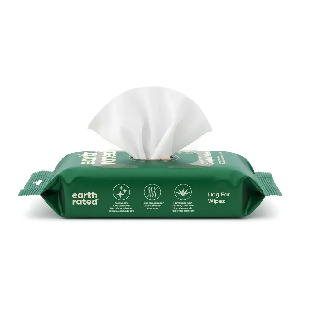 High-detail 3D rendering packaging of Earth Rated dog ear wipes featuring a realistic fabric wipe and green flexible pouch.